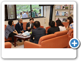 74.嘉賓及院長與教授們茶聚