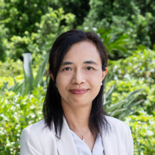 劉雅詩博士